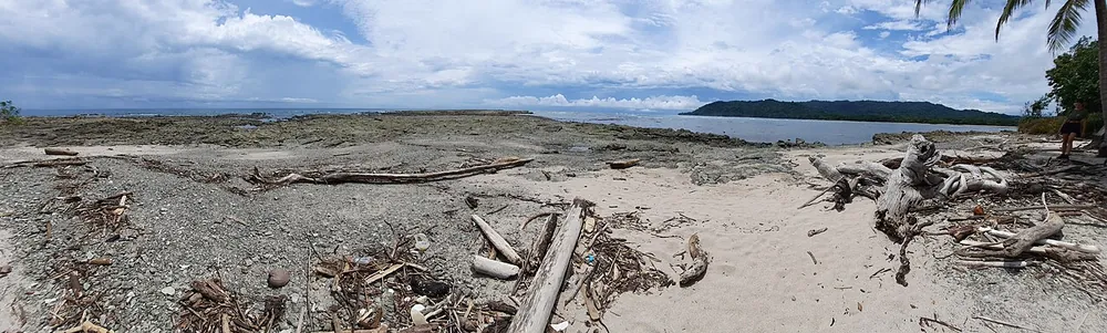Cabuya Island Cemetery, landmark in Nicoya Peninsula (photo 2 of 3)