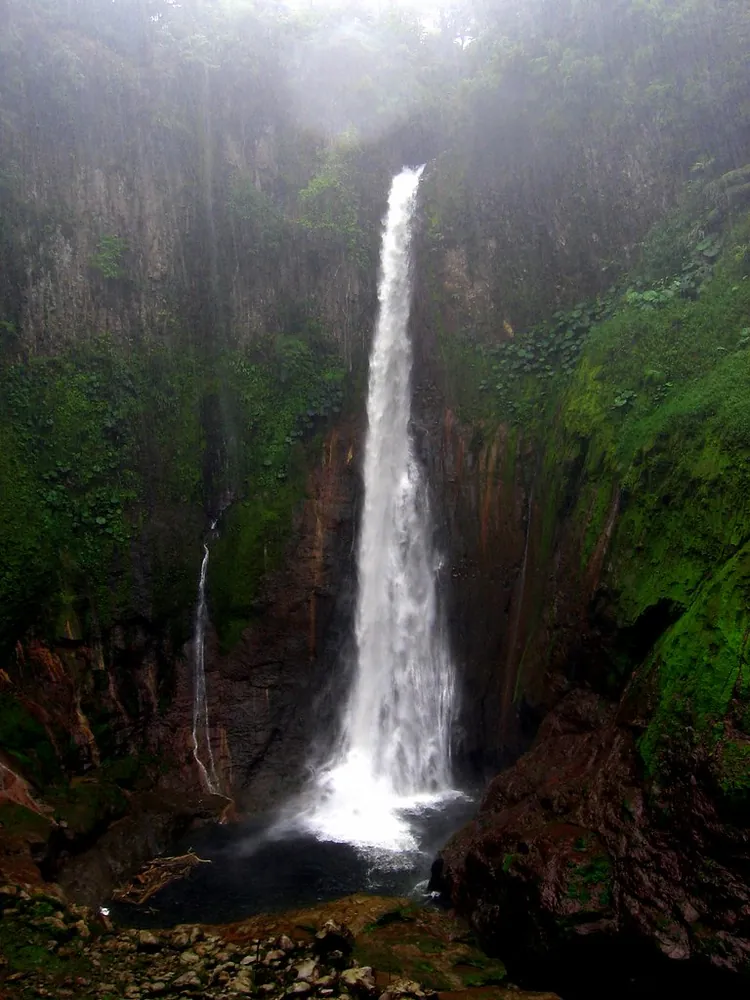 Catarata del Toro, waterfall in San José & Central Valley (photo 3 of 3)