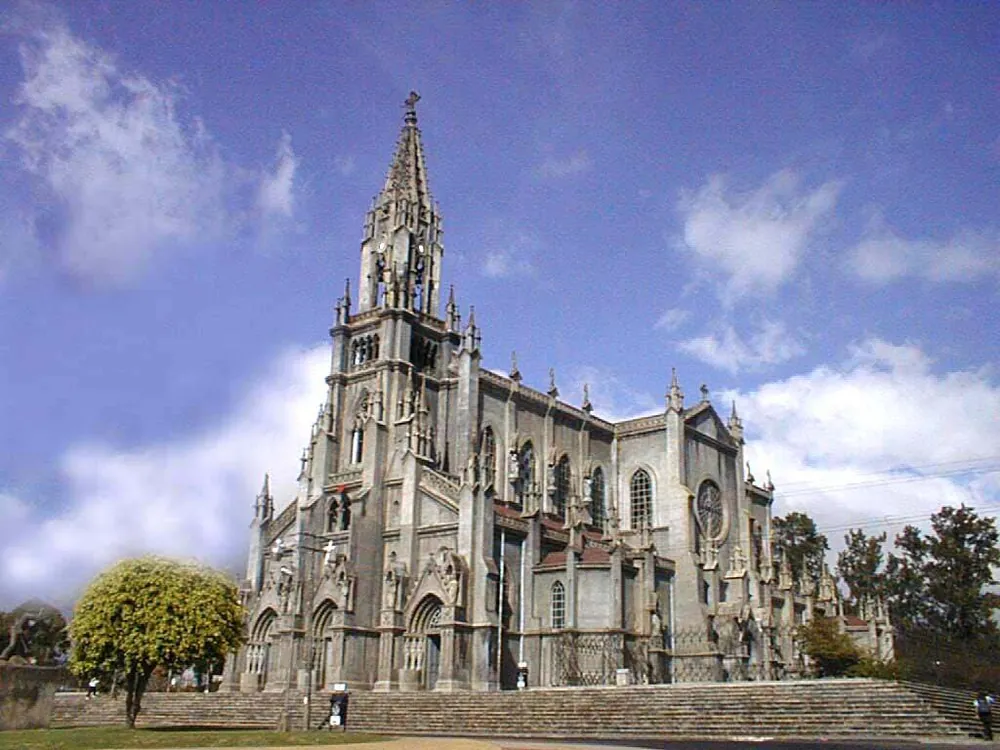 Iglesia de San Isidro de Coronado, landmark in San José & Central Valley (photo 2 of 3)