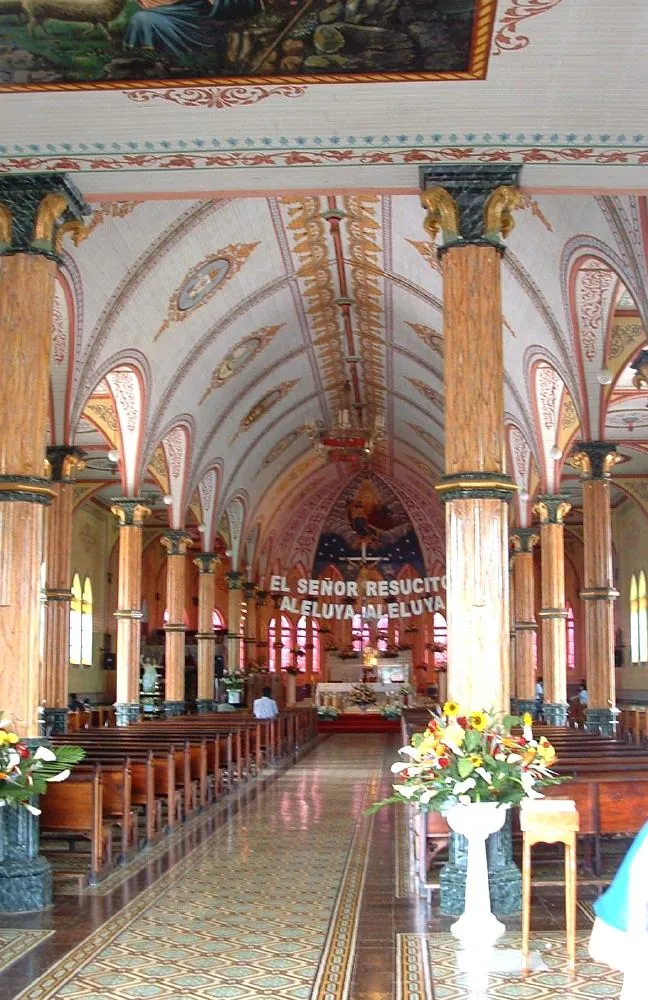 Iglesia de San Rafael de Zarcero, landmark in San José & Central Valley (photo 3 of 4)