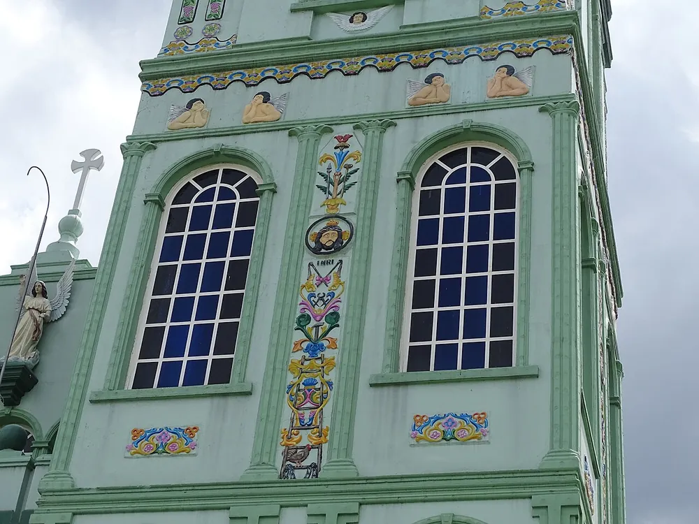 Iglesia de Sarchí Norte, lugar emblemático en San José y Valle Central (foto 2 de 4)