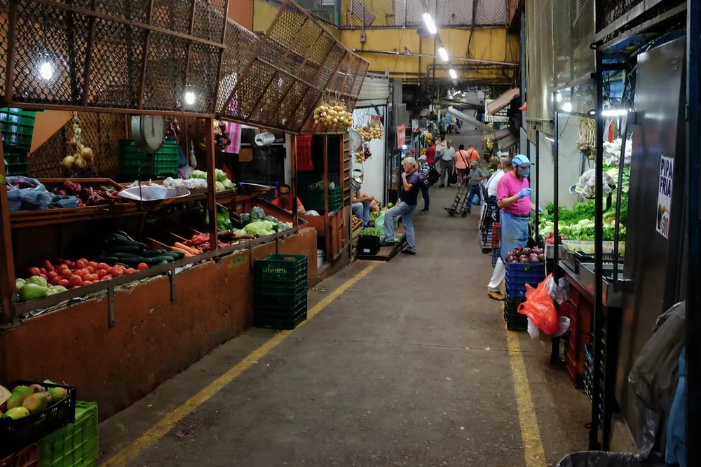 Mercado Borbón, local shop in San José & Central Valley (photo 5 of 6)