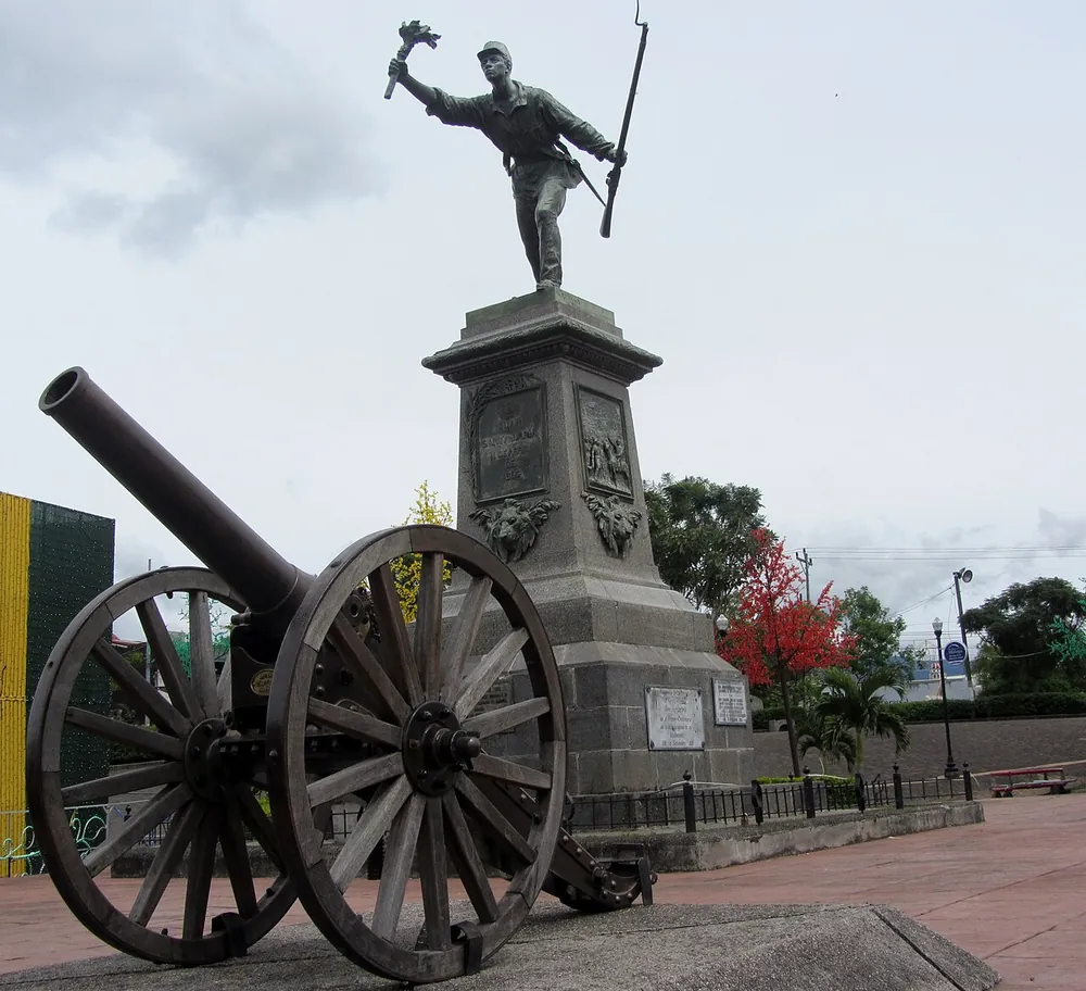 Monumento a Juan Santamaría, lugar emblemático en San José y Valle Central (foto 1 de 3)