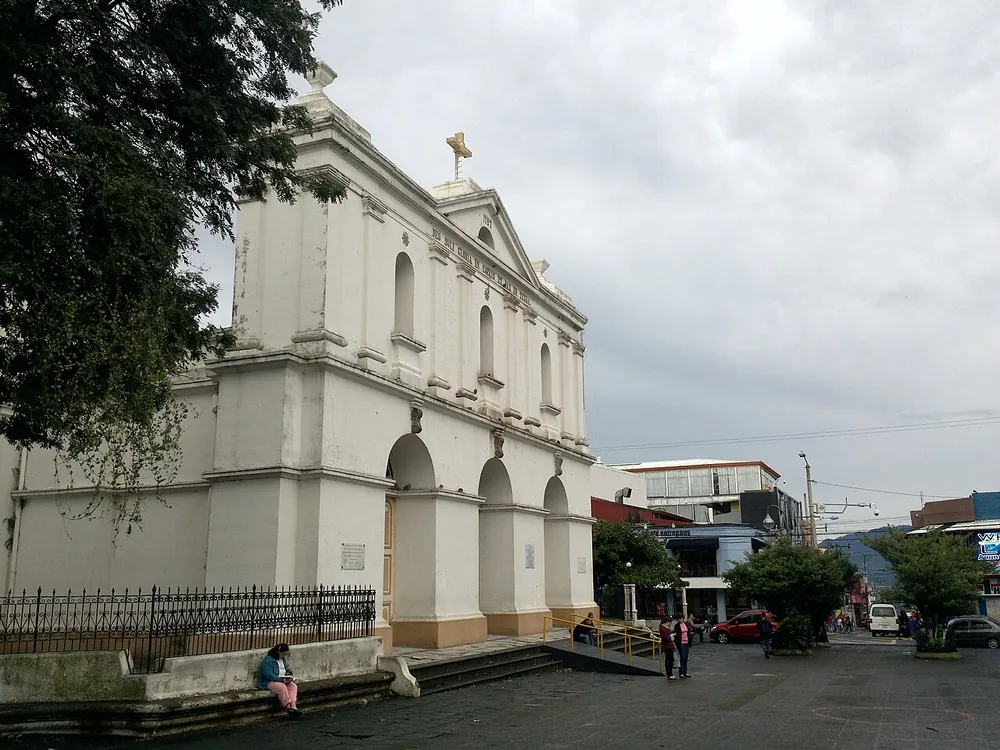 Parque Central de Heredia (Nicolás Ulloa), parque en San José y Valle Central (foto 4 de 4)