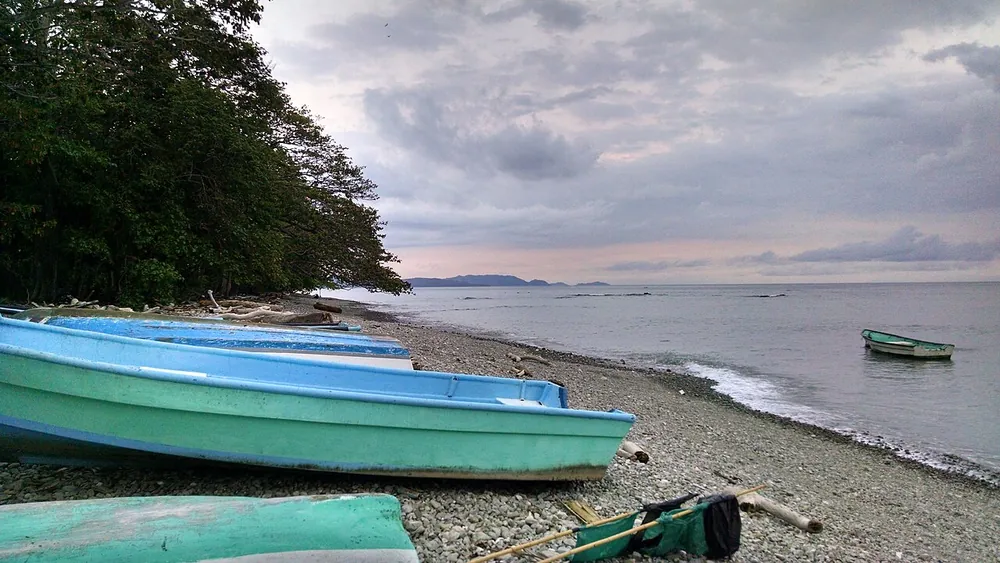 Playa Cabuya, beach in Nicoya Peninsula (photo 2 of 3)