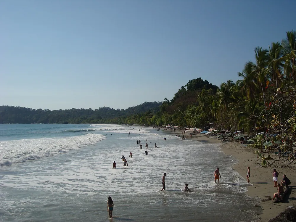 Playa Espadilla Sur, beach in Central Pacific (photo 4 of 5)