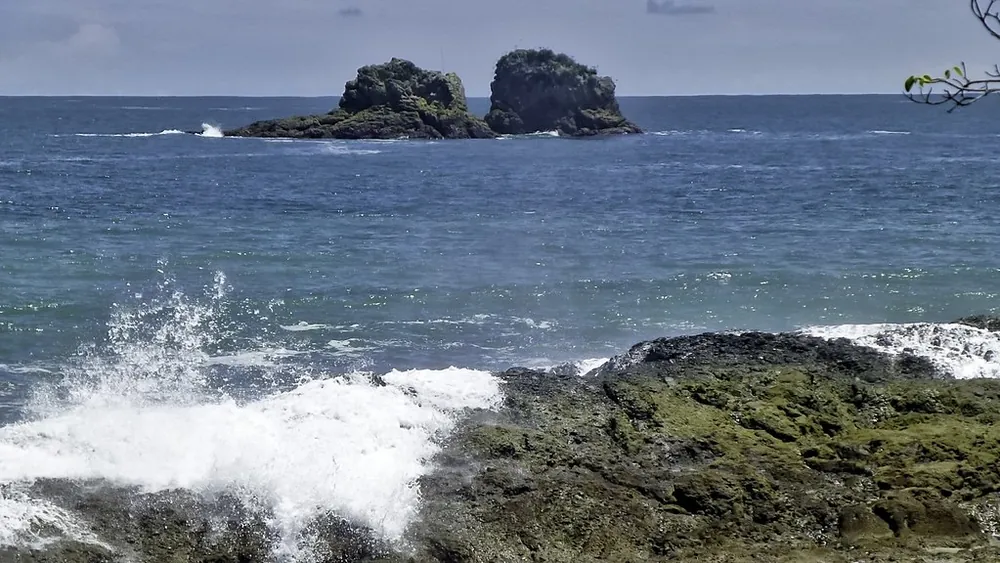 Playa Espadilla Sur, beach in Central Pacific (photo 5 of 5)