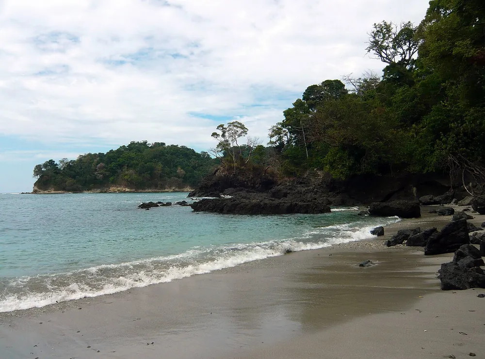 Playa Manuel Antonio (inside the national park), swimming spot in Central Pacific (photo 2 of 5)