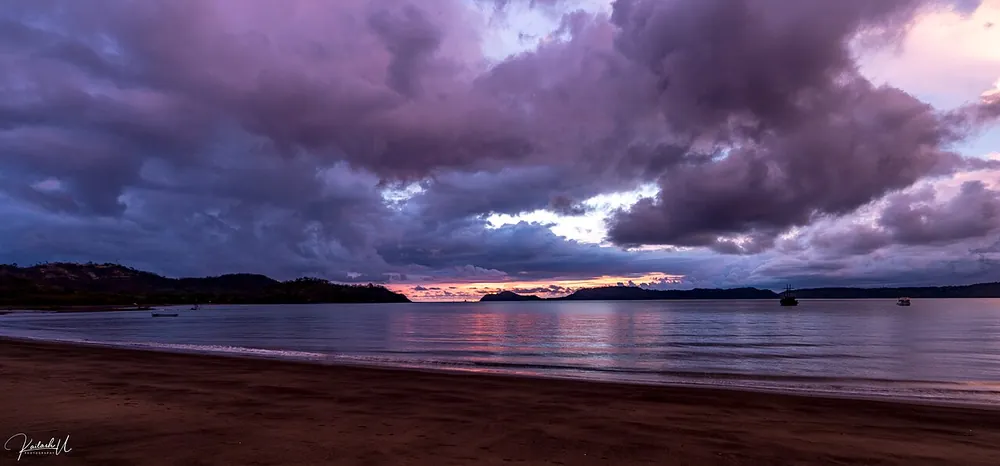 Playa Panamá, beach in Guanacaste (photo 4 of 4)