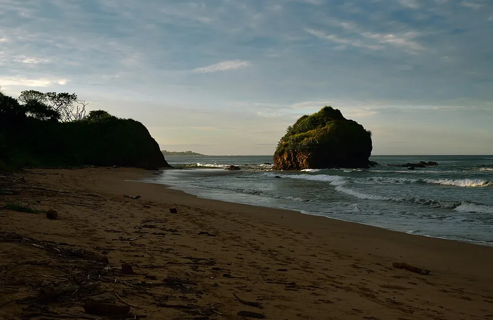 Playa Ventanas & Dante's Rock, nature spot in Guanacaste (photo 1 of 2)