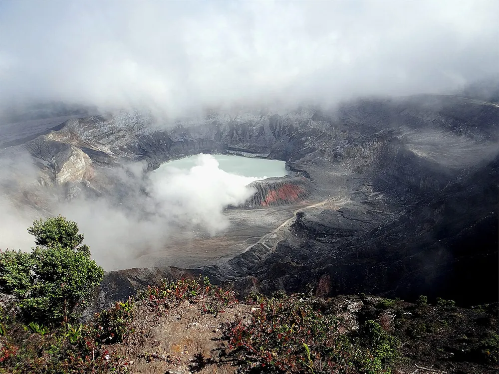 Poás Volcano Crater Viewpoint, viewpoint in San José & Central Valley (photo 2 of 4)