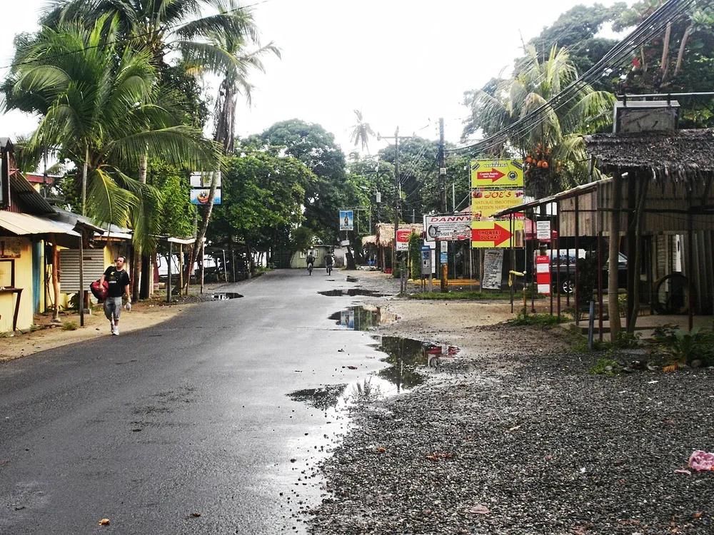 Puerto Viejo de Talamanca (town center), landmark in Caribbean Coast (photo 1 of 4)