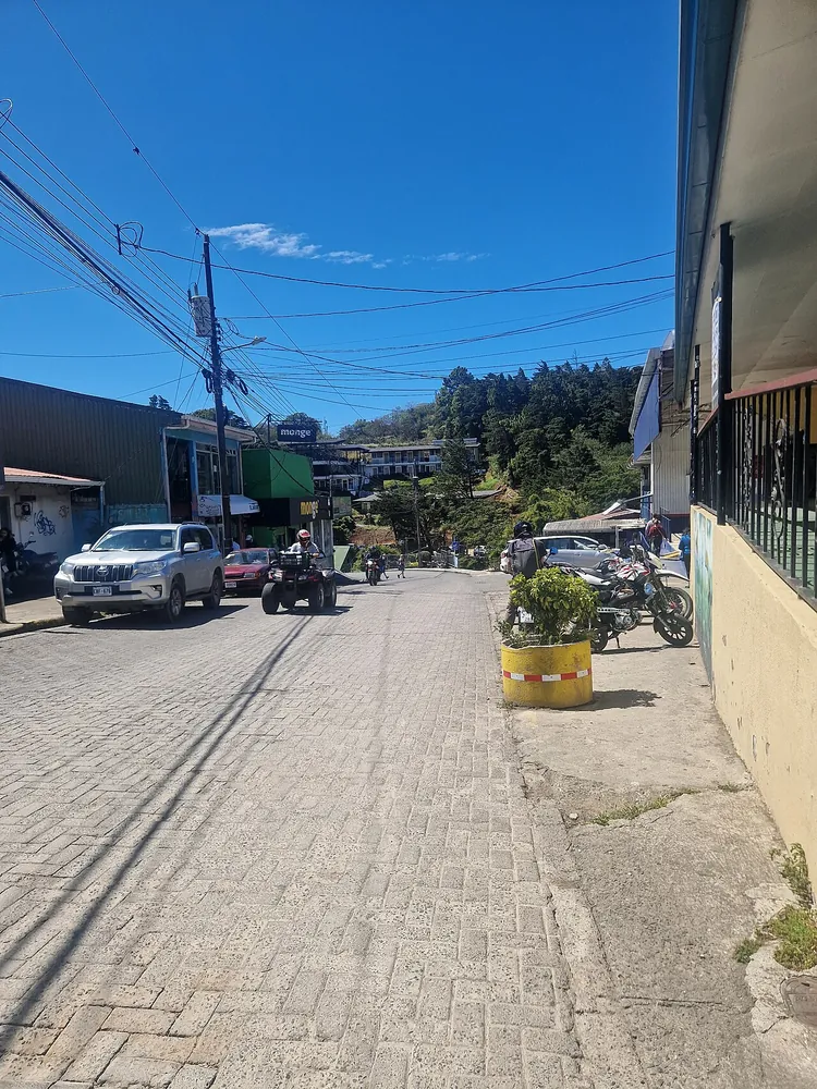 Santa Elena Town Center, landmark in Monteverde (photo 4 of 5)