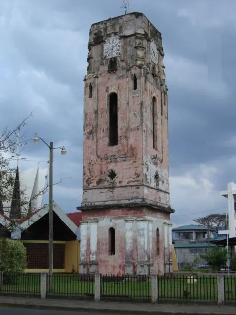 Parroquia Santo Cristo de Esquipulas (Santa Cruz), lugar emblemático en Guanacaste (foto 4 de 4)